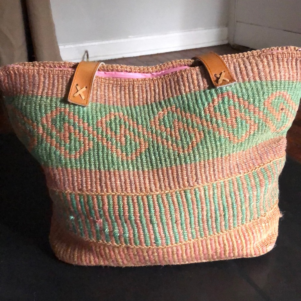 Woven Tote bag with Cloth Lining